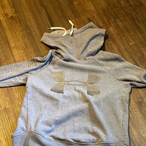 Medium Under Armour Hoodie